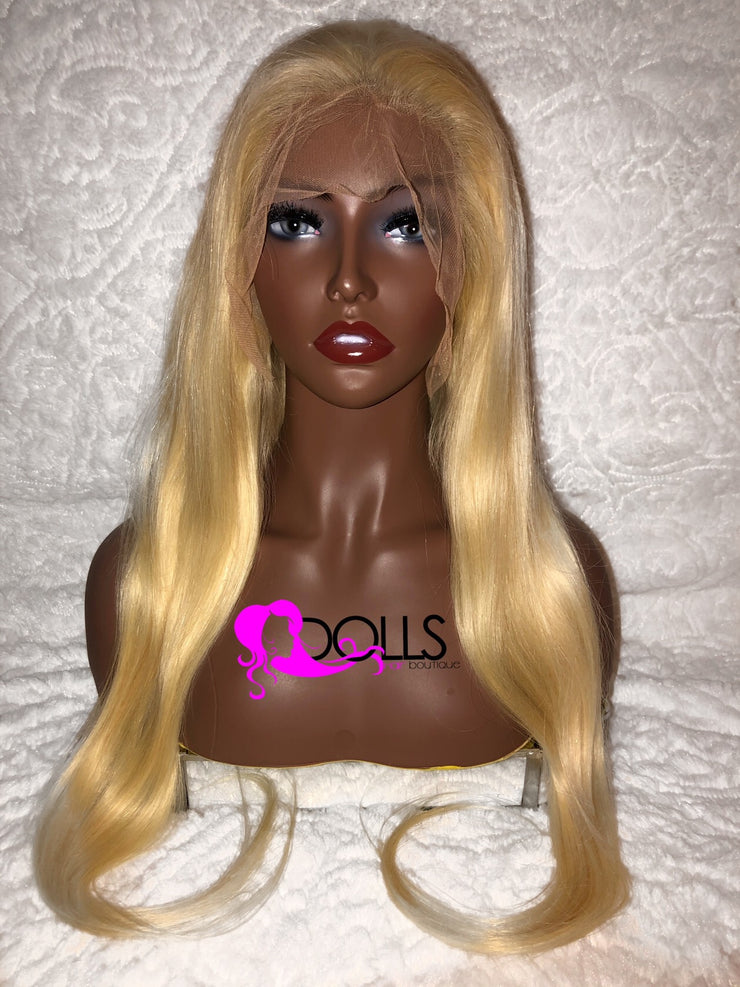 PLATINUM BLONDE LACE FRONT STRAIGHT WIG